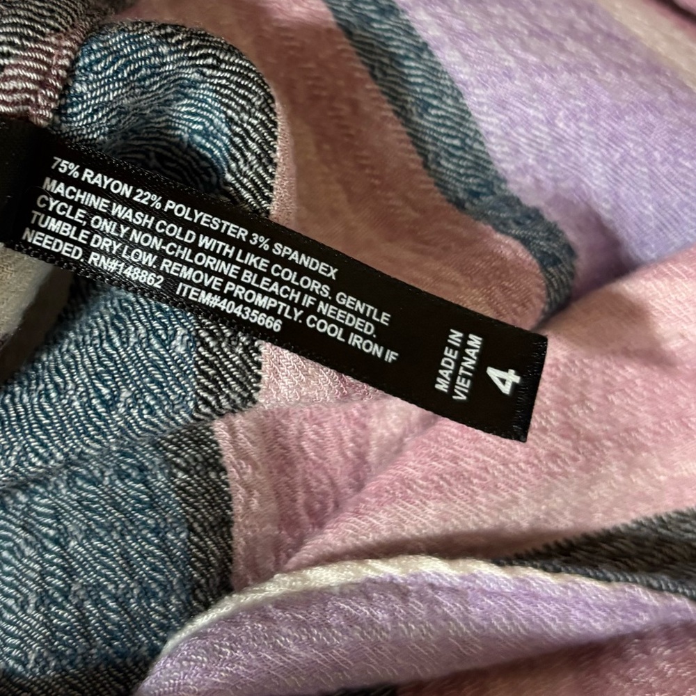 Torrid Striped Gauze Pink and Gray Shortie Pajama Set‎ - Picture 14 of 16
